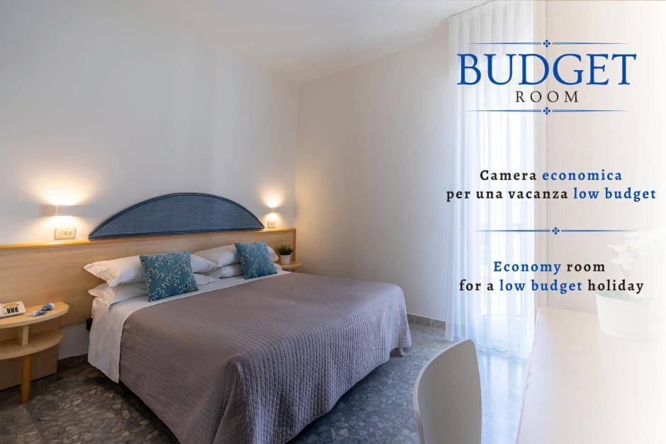 Hotel Constellation Rimini Buitenkant foto
