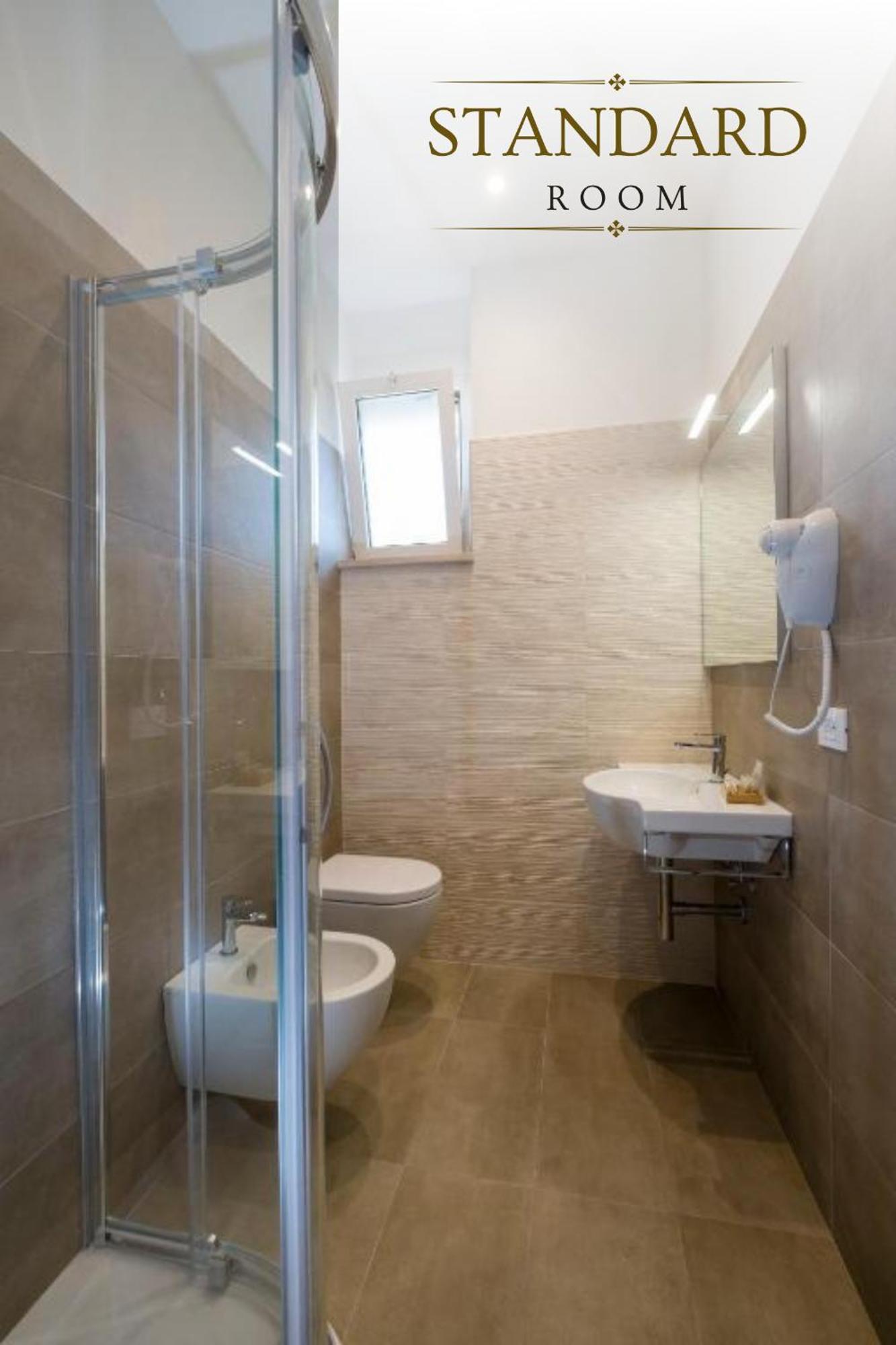 Hotel Constellation Rimini Buitenkant foto